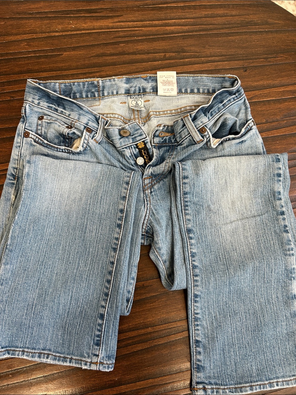 Lucky Brand Light Wash Women's Cropped Jeans